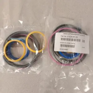 STEERING CYLINDER SEAL KIT COMPLETE DANA SPICER  D213.2445006 / 213.24.450.06