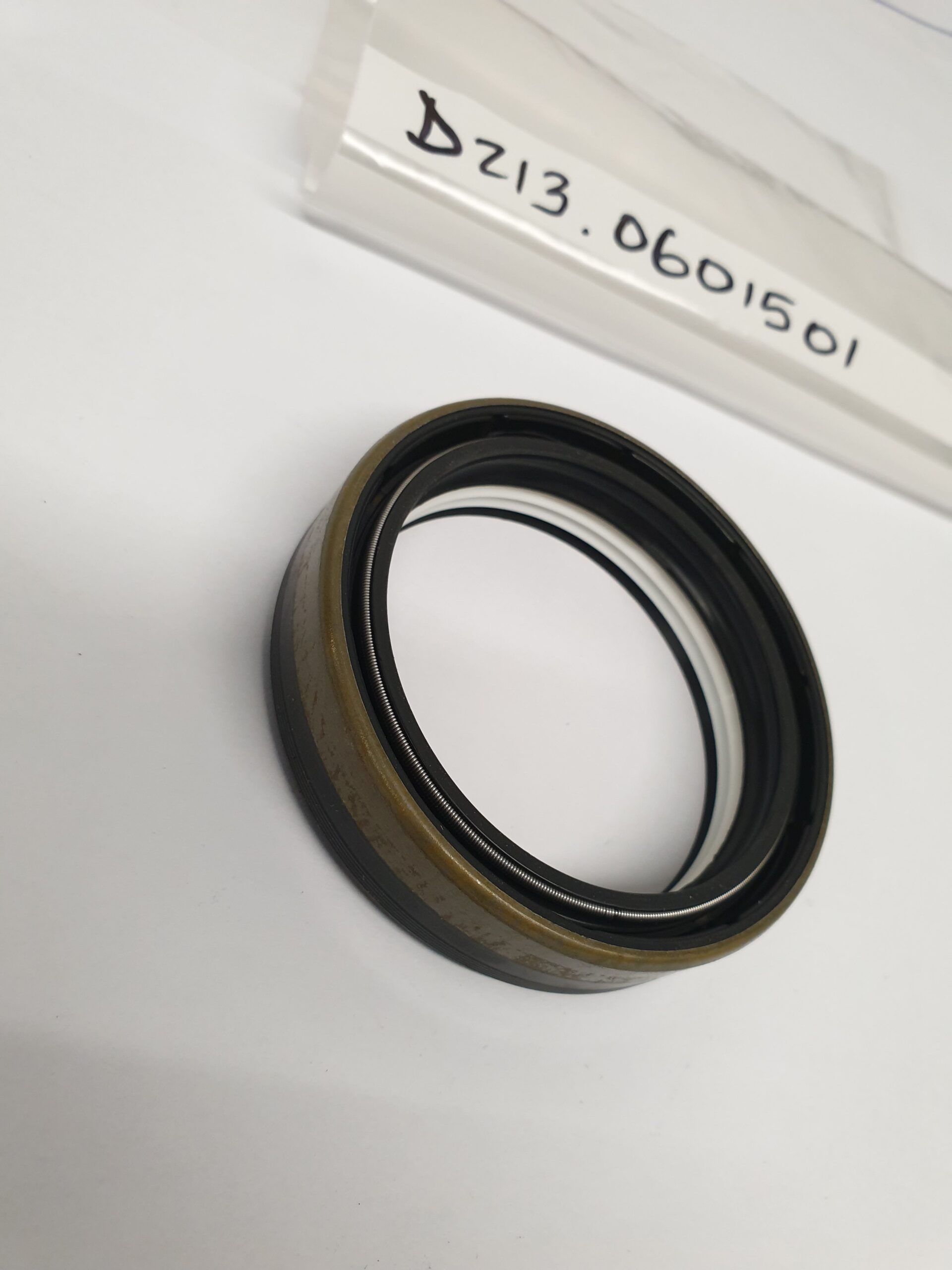DRIVE SHAFT SEAL GENUINE DANA SPICER PARTS D213.0601501 / 213.06.015.01 - Image 3