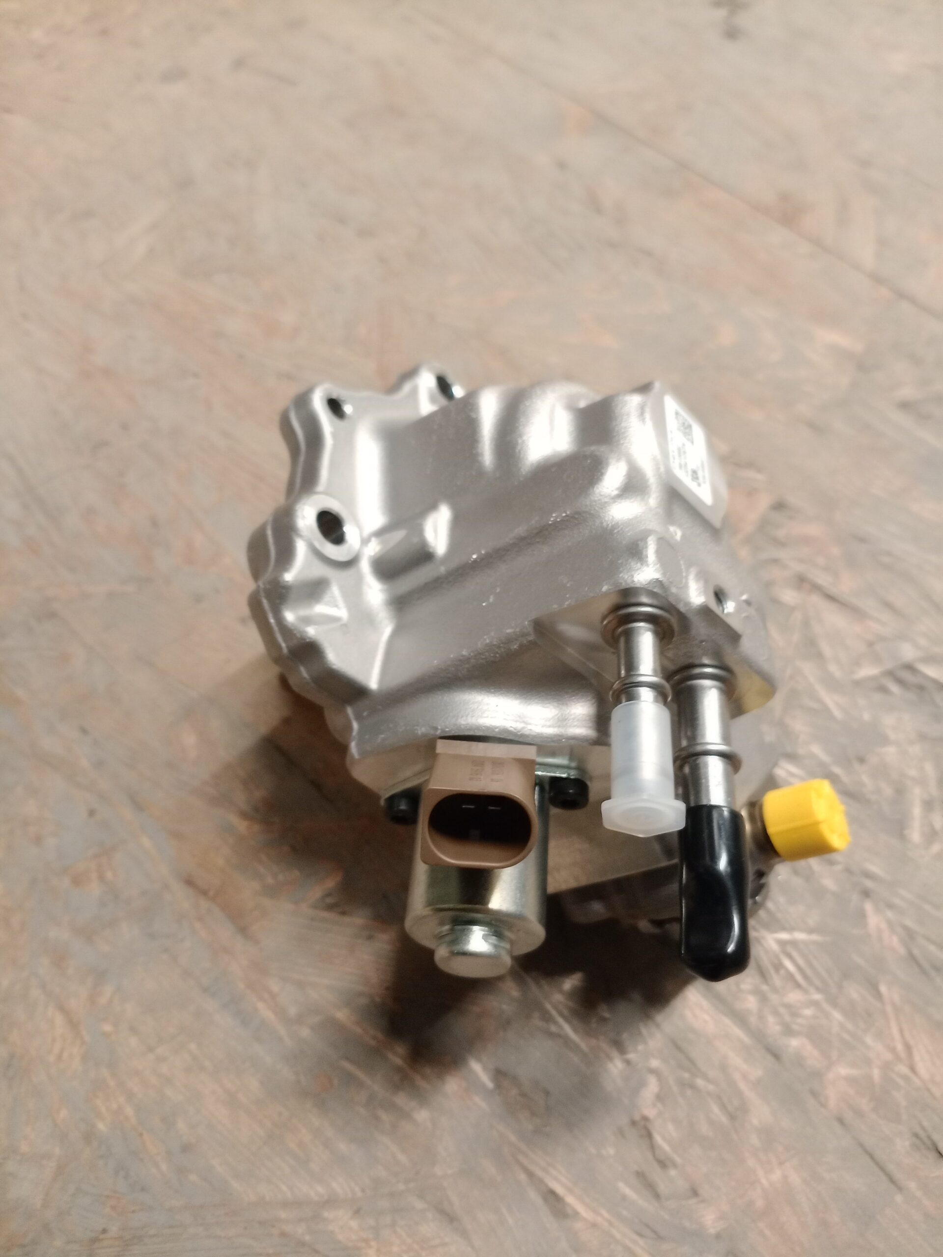 COMMON RAIL FUEL INJECTION PUMP GENUINE JCB PARTS 320/A6651 - Image 3