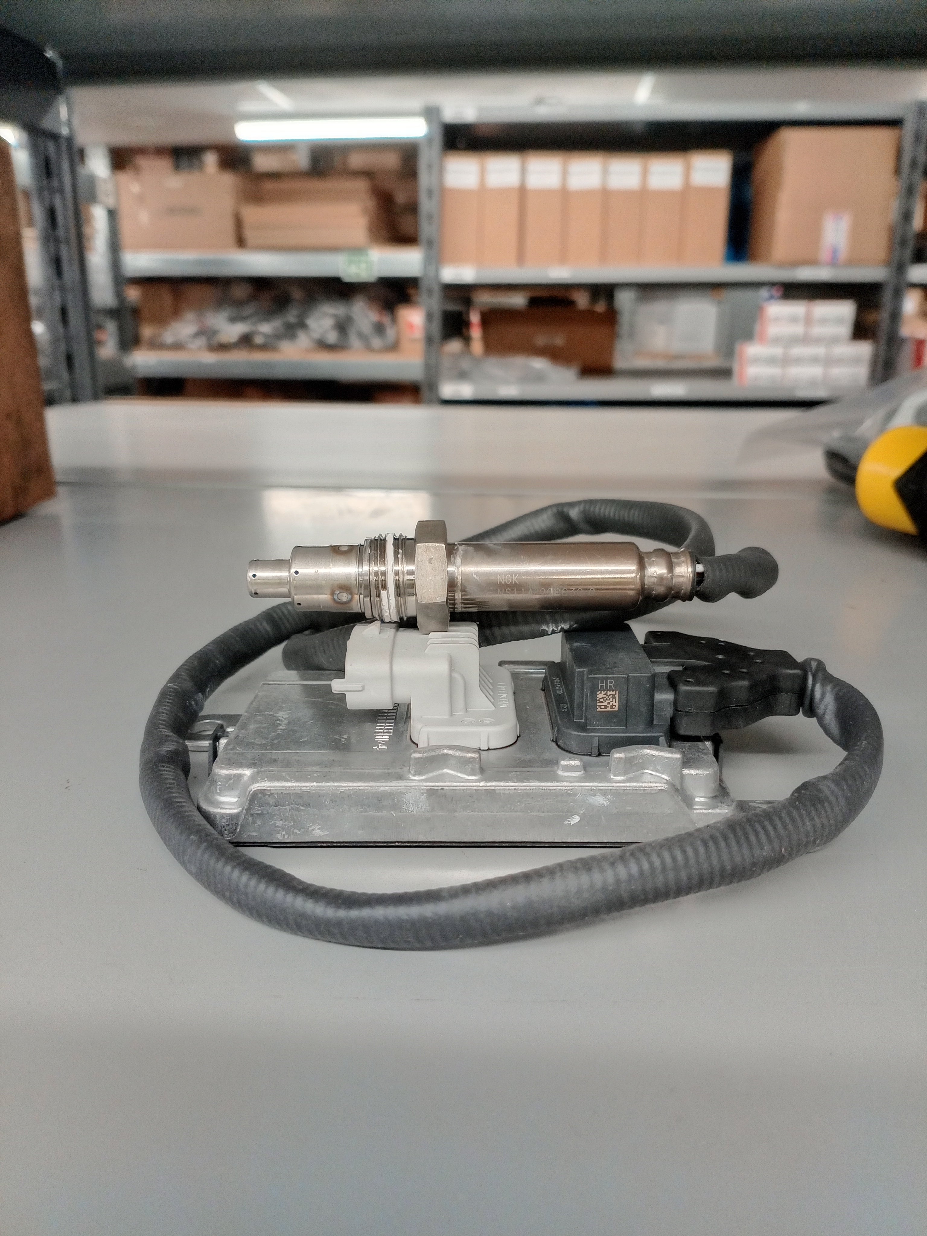 VOLVO PENTA GENUINE NOX SENSOR 22827992 (LOC-D01A) - Image 2