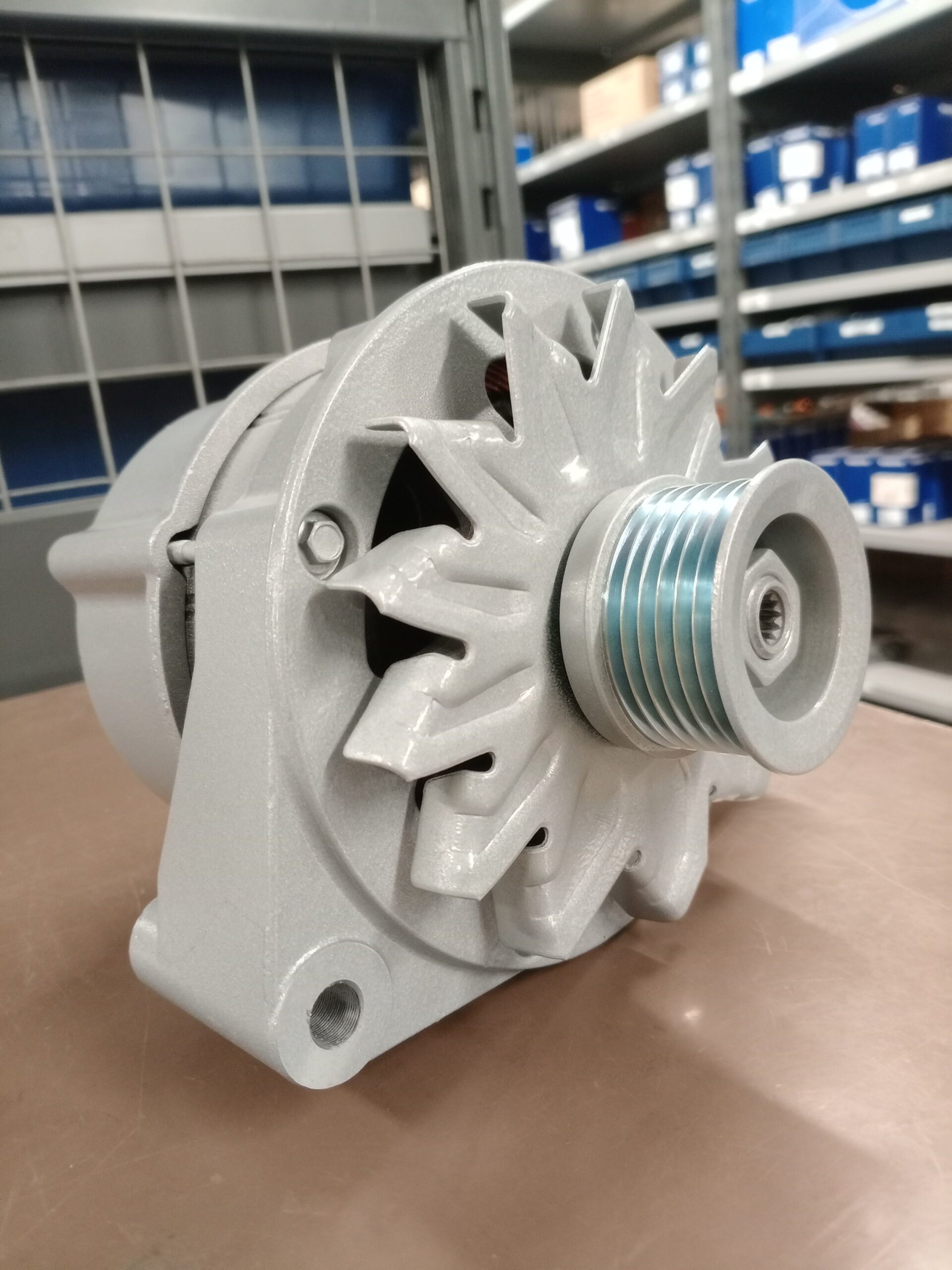 STEYR MOTORS GENUINE OEM ALTENATOR 14V-120A Z026127-0 - Image 2
