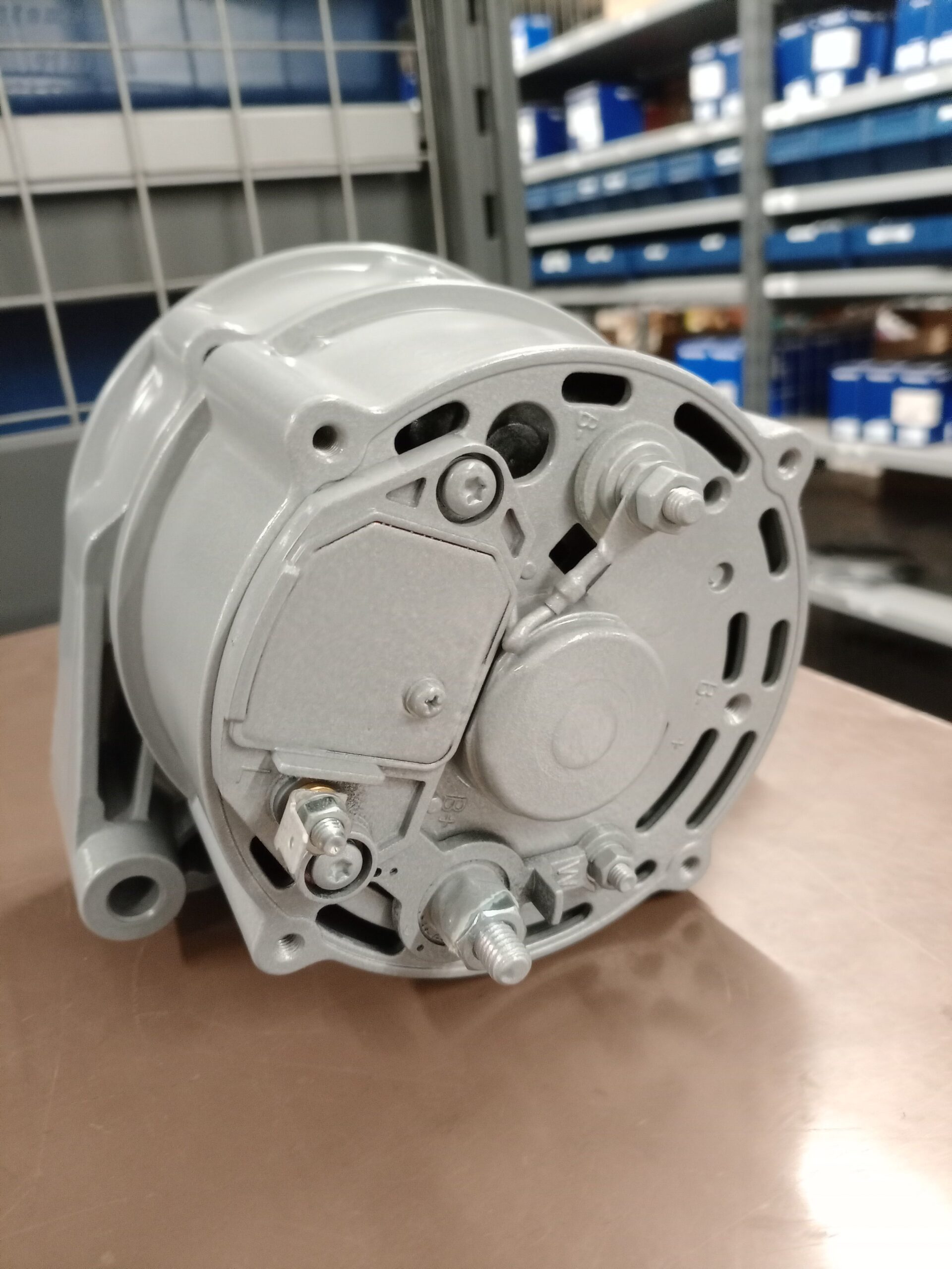 STEYR MOTORS GENUINE OEM ALTENATOR 14V-120A Z026127-0 - Image 4