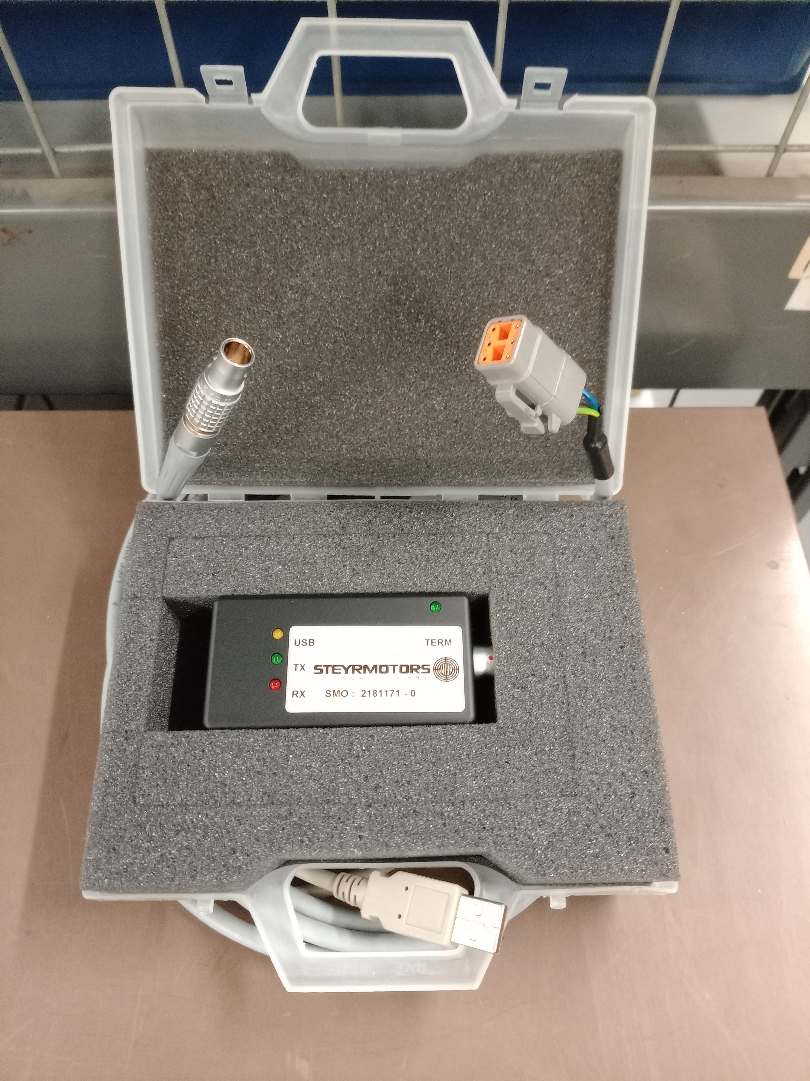 STYER MOTORS GENUINE DIAGNOSTIC CABLE (SE), USB CAN INTERFACE 2201878-0 - Image 2