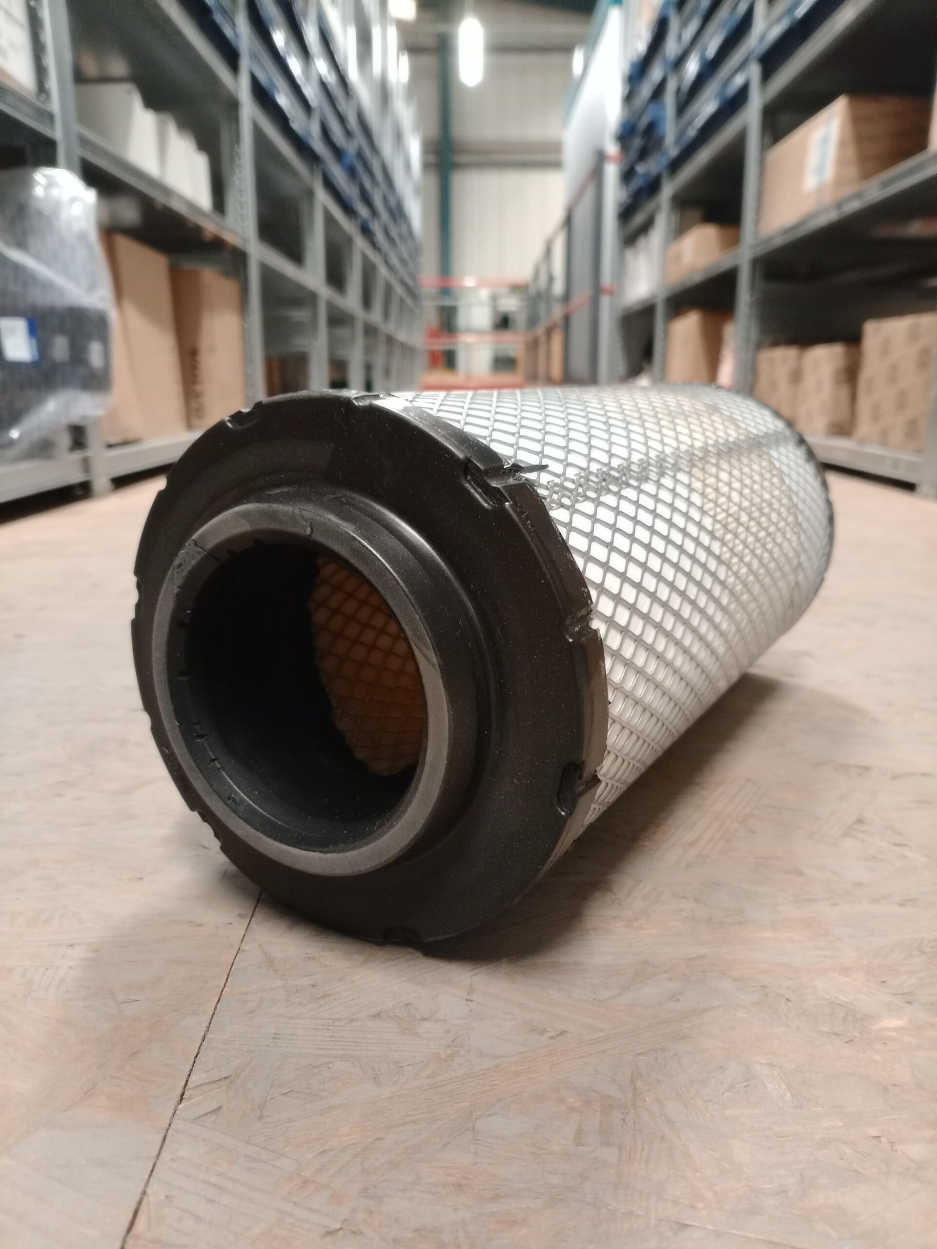 FG WILSON GENUINE AIR FILTER 10000-65574 PERKINS - Image 2