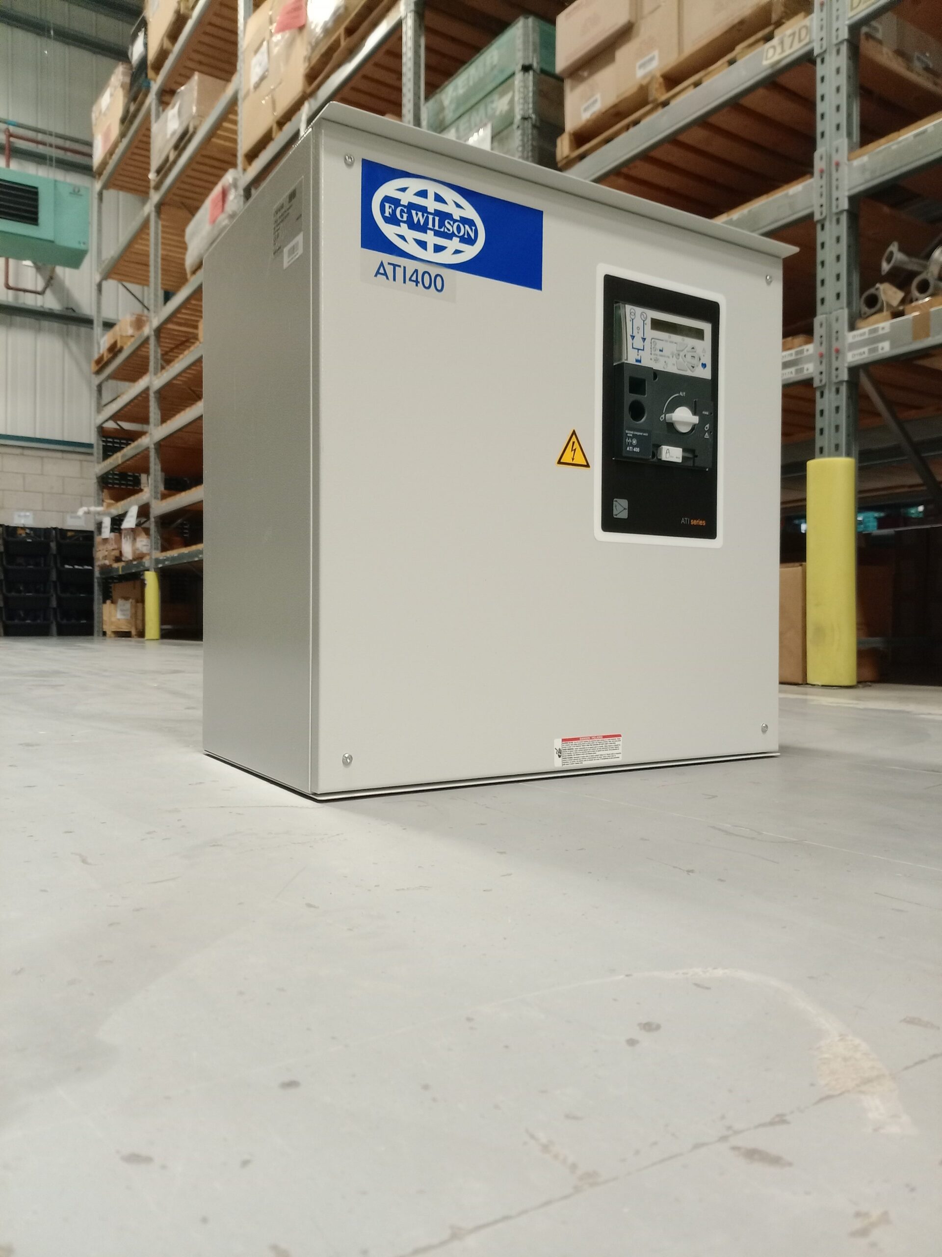 FG WILSON 400A AUTOMATIC TRANSFER PANEL WITH MOTORISED SWITCH - Image 8