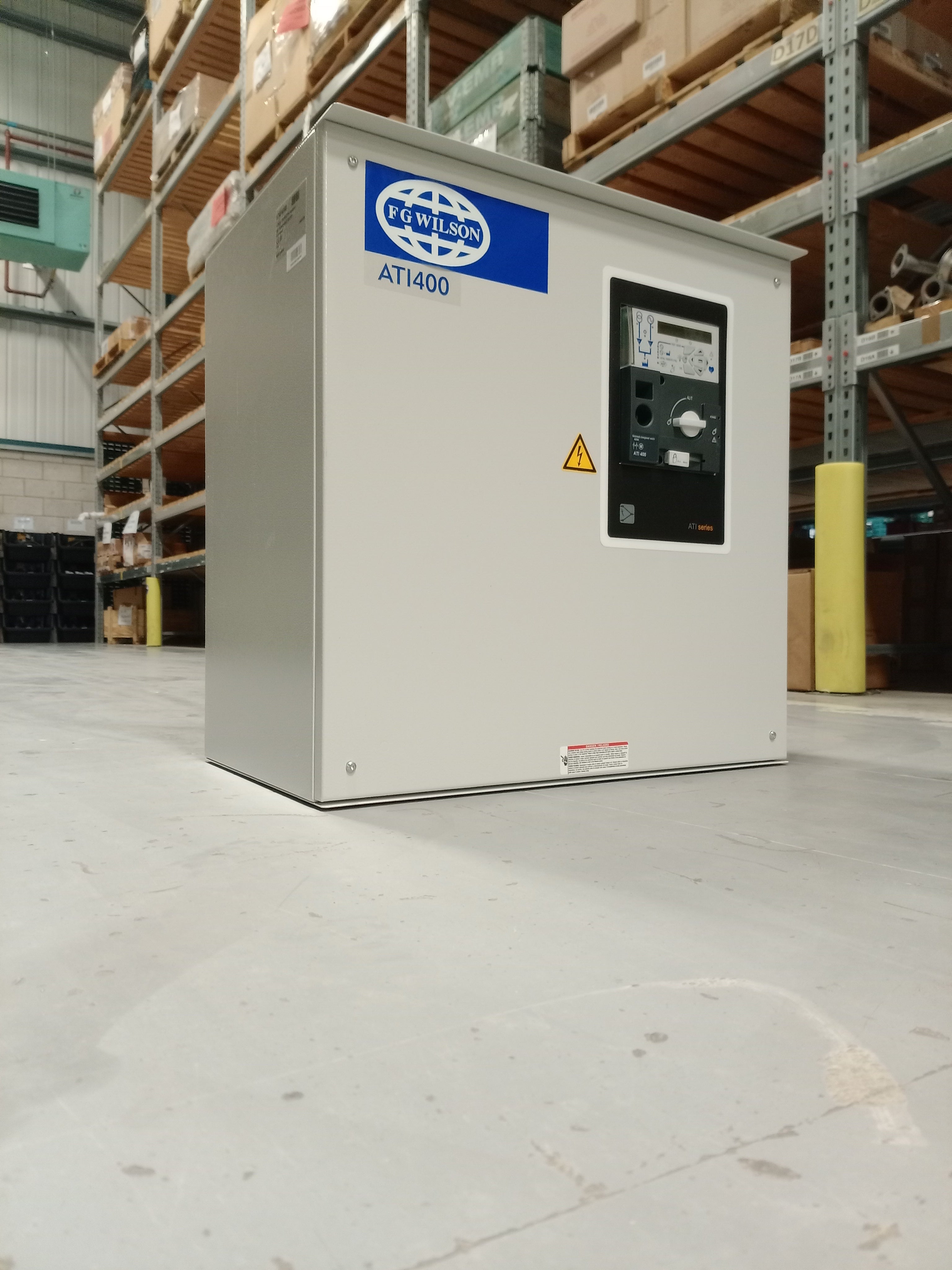 FG WILSON 400A AUTOMATIC TRANSFER PANEL WITH MOTORISED SWITCH - Image 8