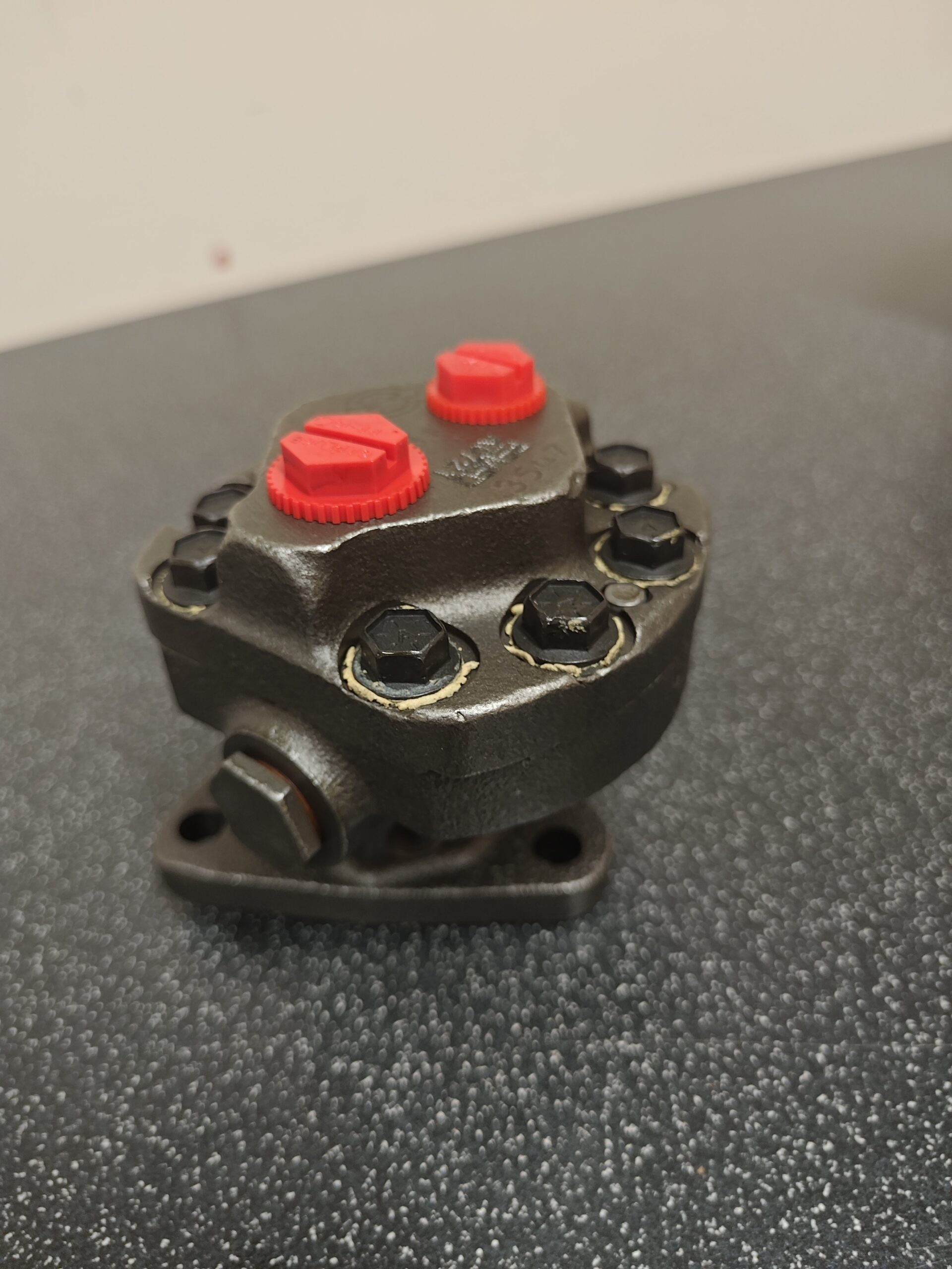 R5199734 High acity Fuel Pump (RH): Detroit Diesel 53/71/92 Series - Image 3