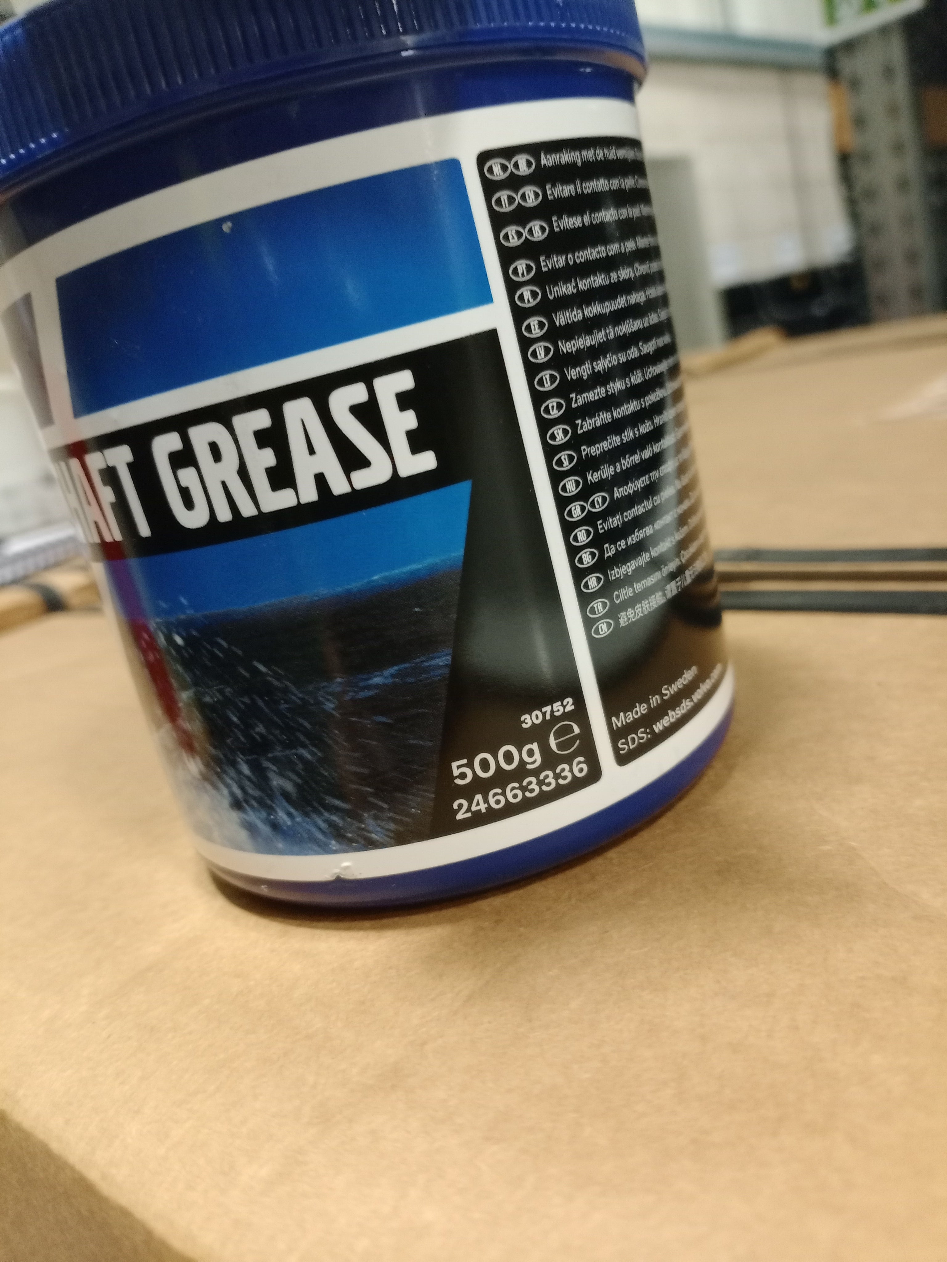 VOLVO PENTA PROPELLER SHAFT GREASE 500G NLGI -3 24663336 / 30752 - Image 5